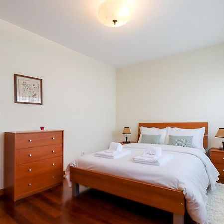 Sweet Living Viana - City Centre Apartment With Garage Viana do Castelo Kültér fotó