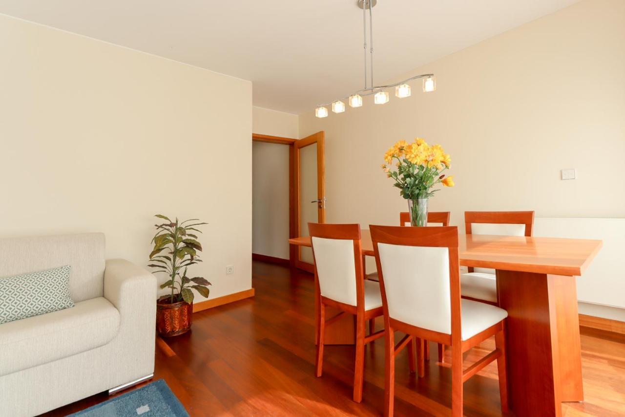 Sweet Living Viana - City Centre Apartment With Garage Viana do Castelo Kültér fotó