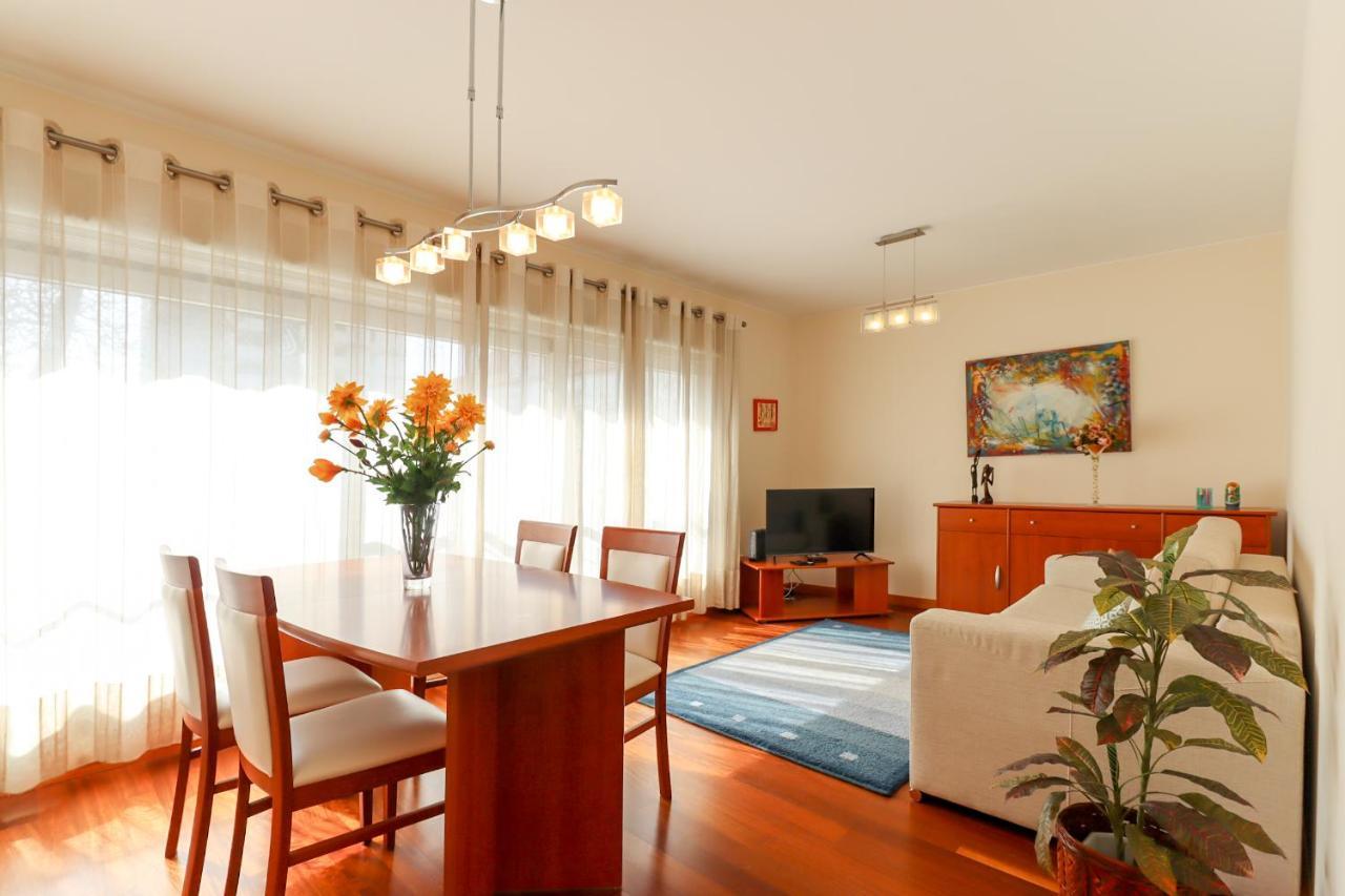 Sweet Living Viana - City Centre Apartment With Garage Viana do Castelo Kültér fotó