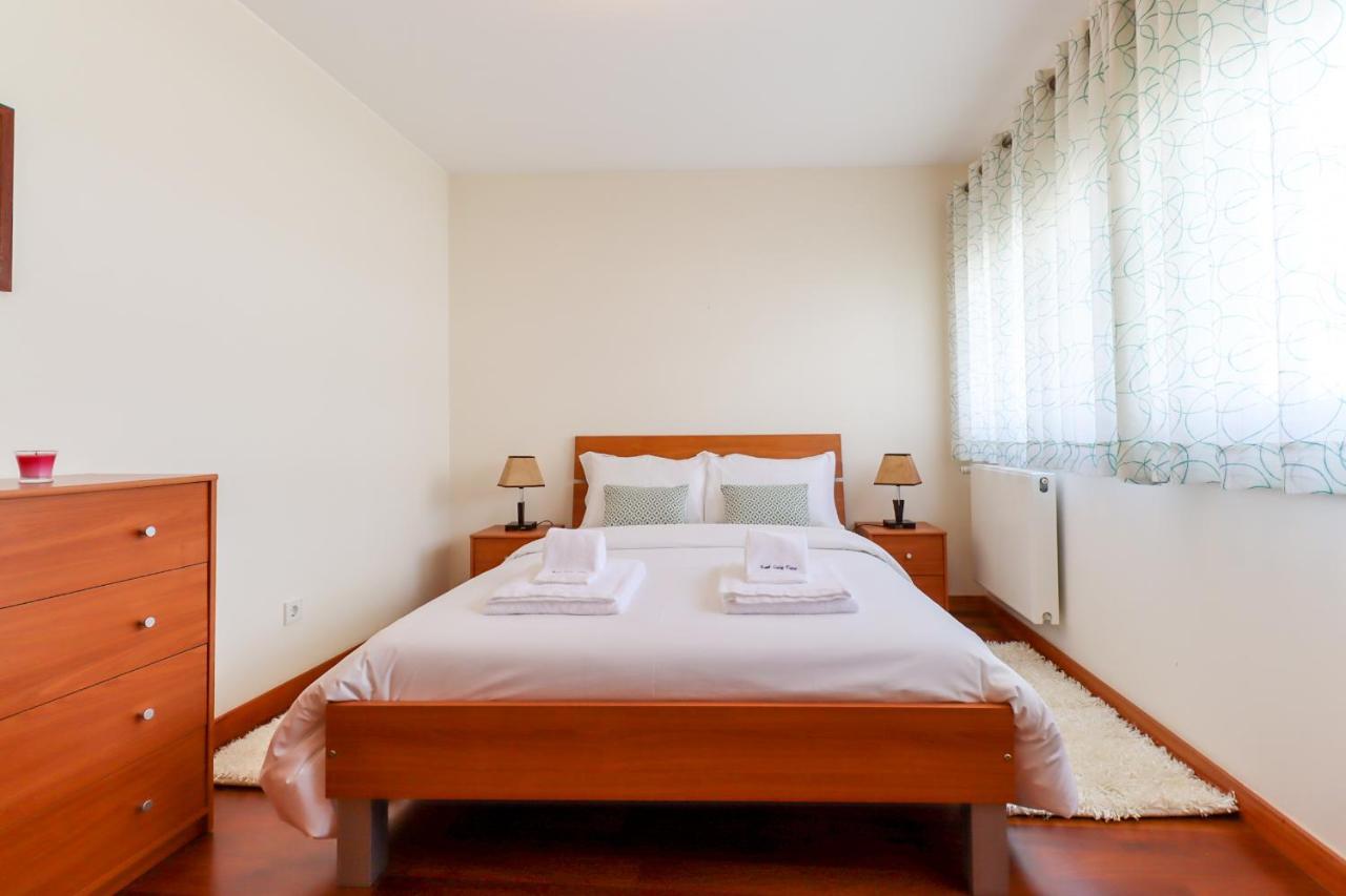 Sweet Living Viana - City Centre Apartment With Garage Viana do Castelo Kültér fotó